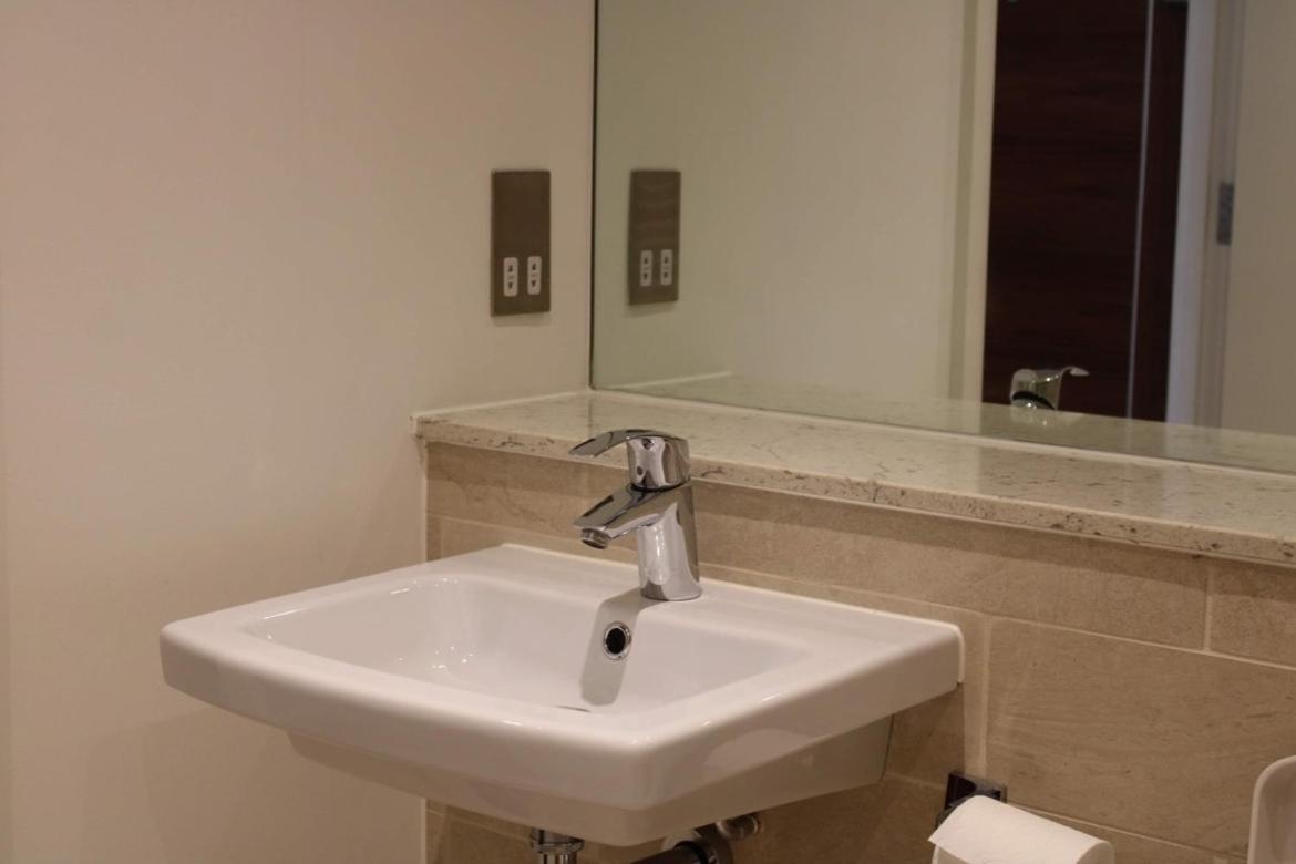 City Centre Luxury Apartments ベルファスト エクステリア 写真